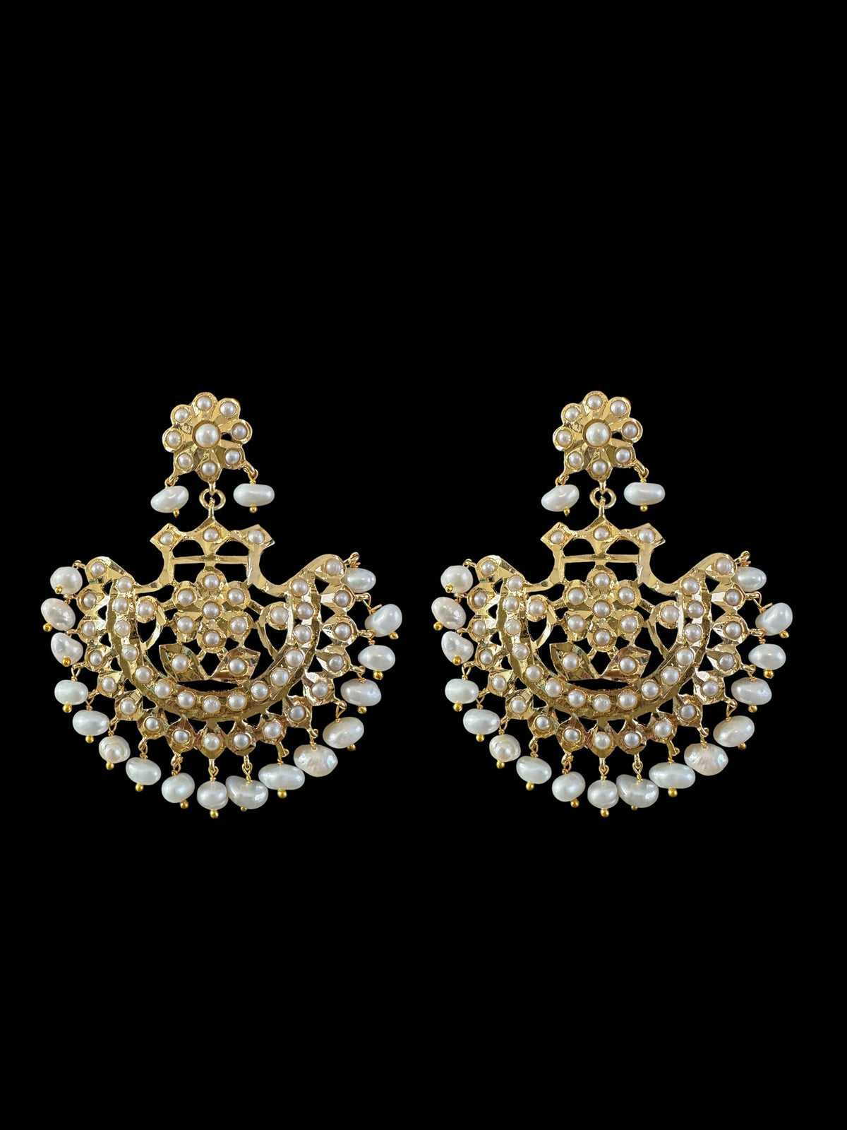 DJET79 Saha chandbali tika in fresh water pearls ( READY TO SHIP )
