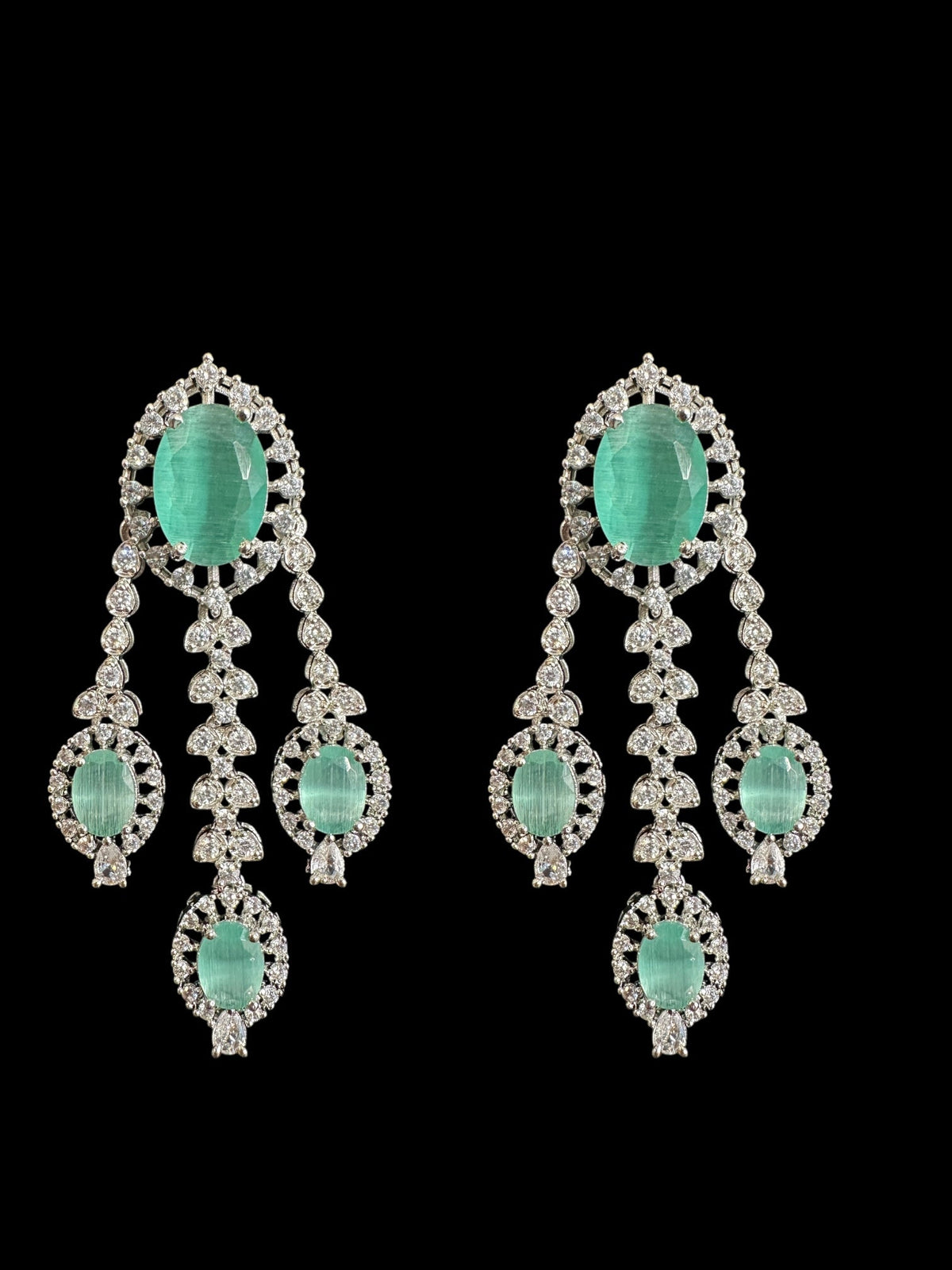 DER750  cz earrings  - Mint blue, silver plated  ( READY TO SHIP )