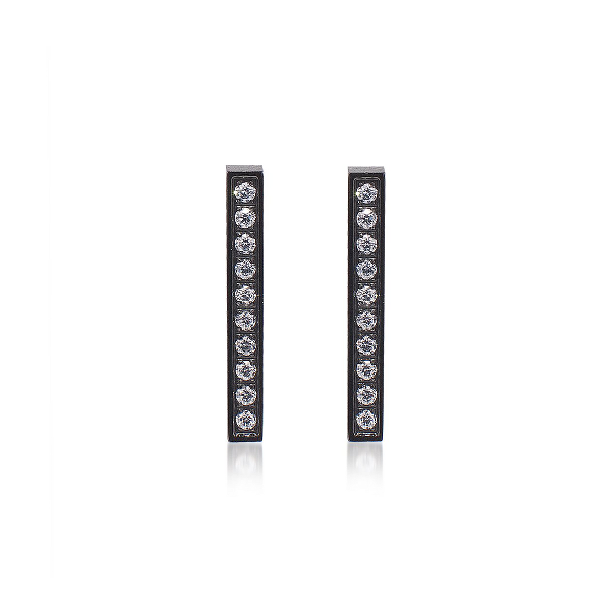 ER107B B.Tiff Black 9-Stone Short Bar Earrings