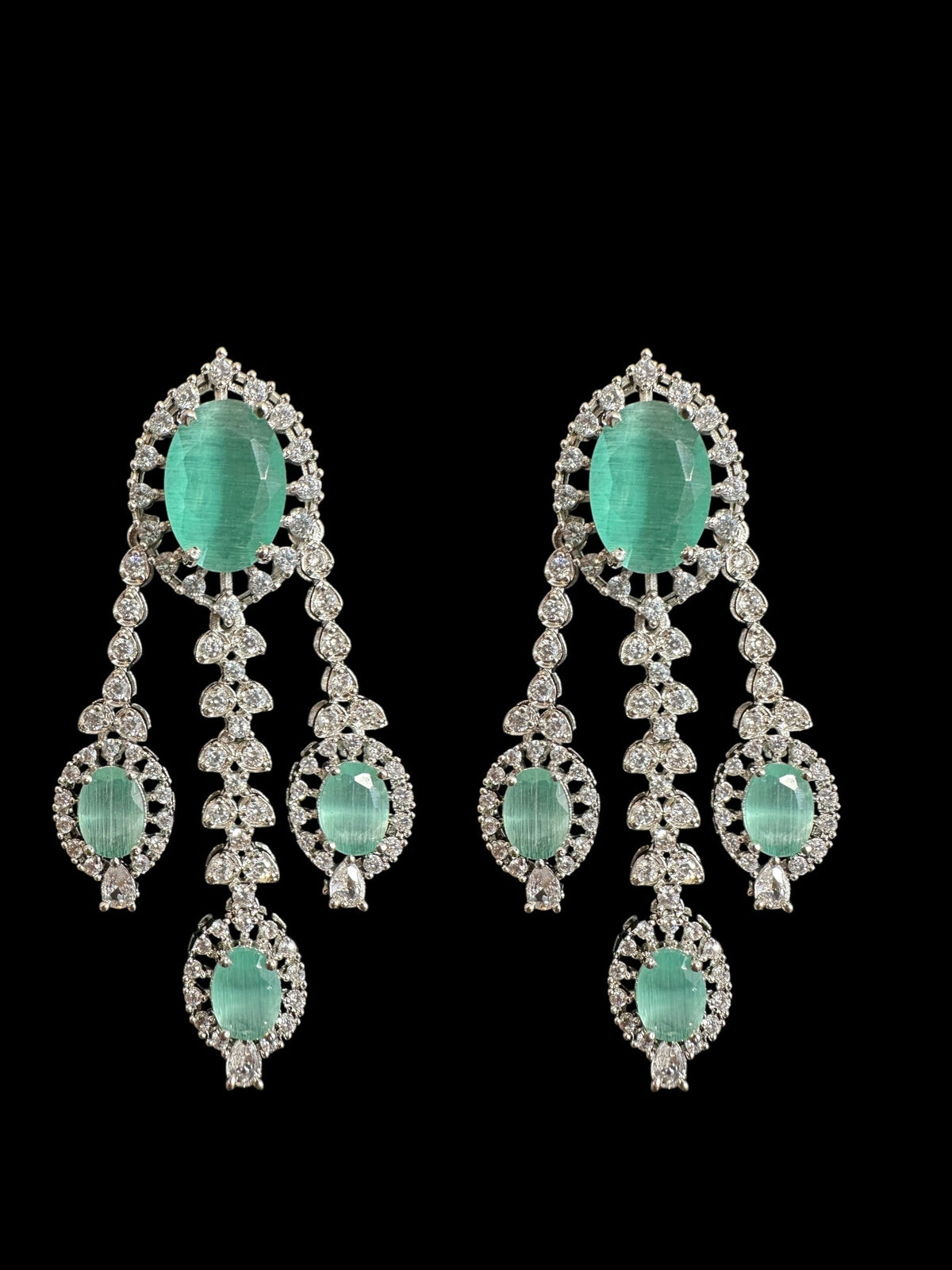 DER750  cz earrings  - Mint blue, silver plated  ( READY TO SHIP )