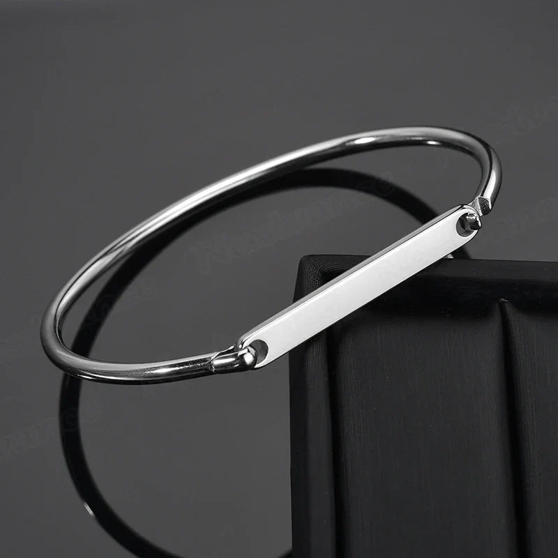 Nextvance Customized Engraving Nameplate Couple Bracelets on hand Stainless Steel Chain Bracelet  For Women Lovers  Jewelry Day