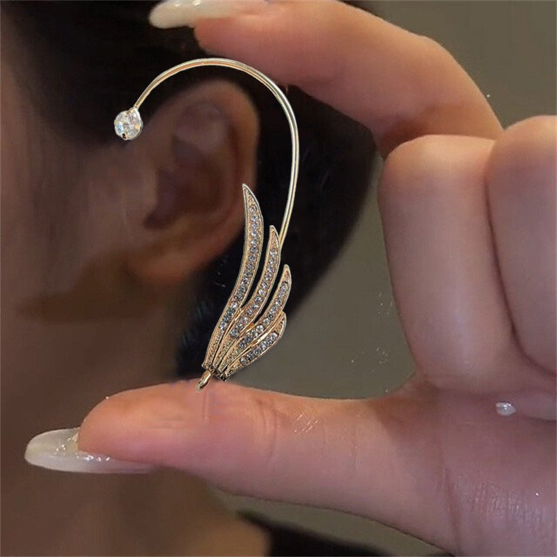 Women's Clip Inlaid Zircon Pearl Light Luxury Stud Earrings