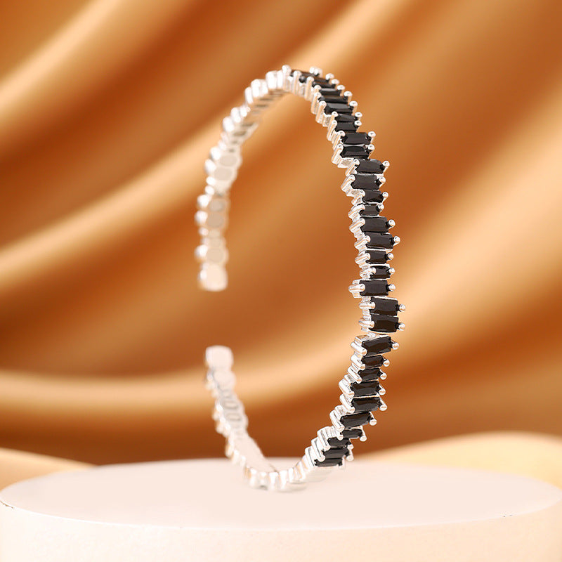 Micro Inlaid Zircon Irregular Open-end Bangle Bracelet