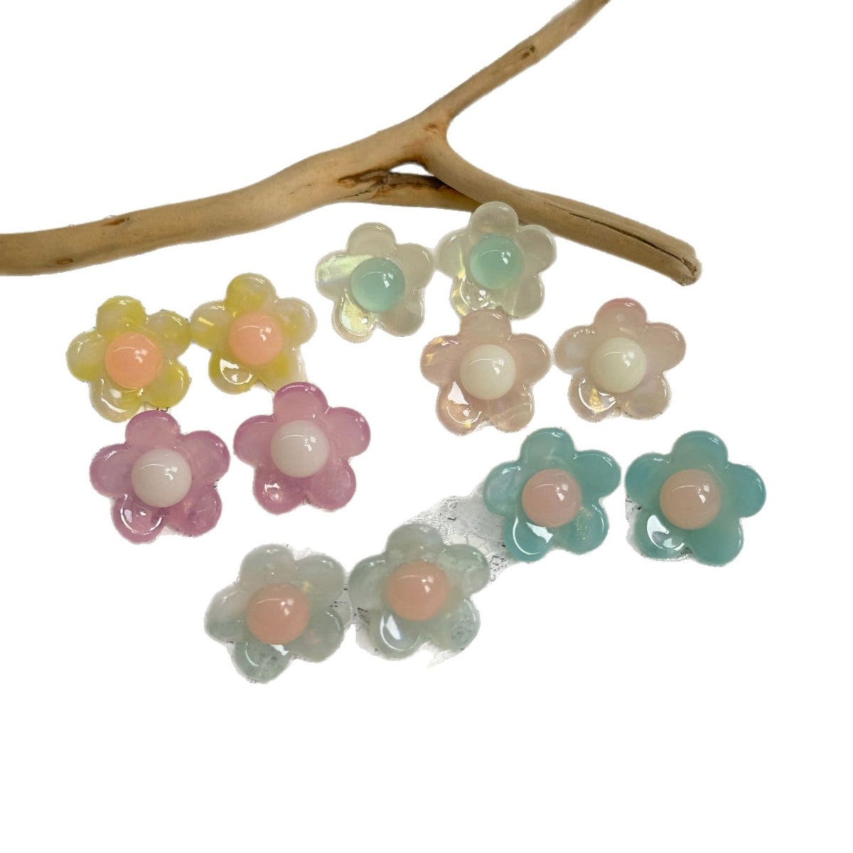 Women's Contrast Color Sweet Acetic Acid Clear Fashion Earrings