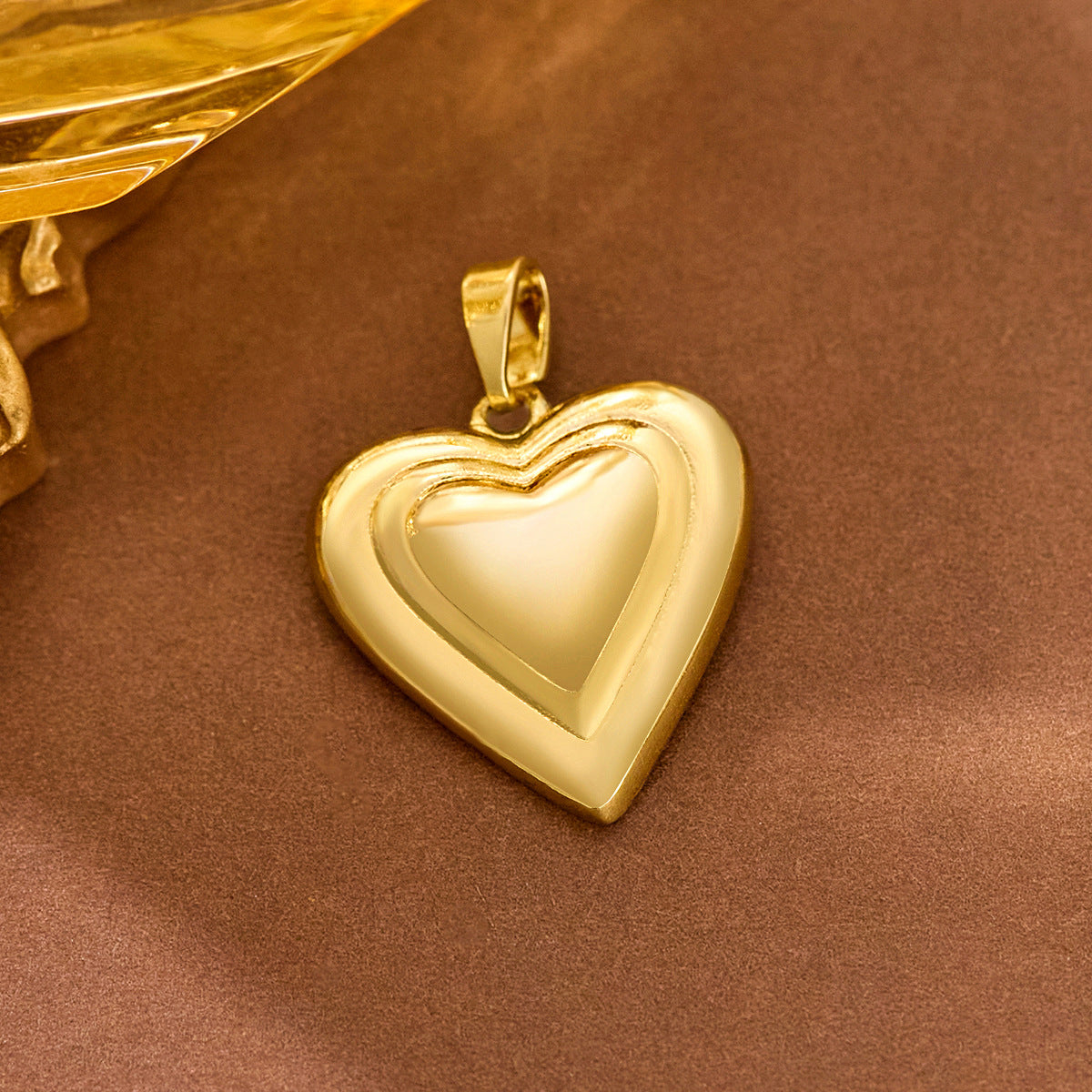 Fashion Colored Loving Heart Cute Gold Color Brass Pendant
