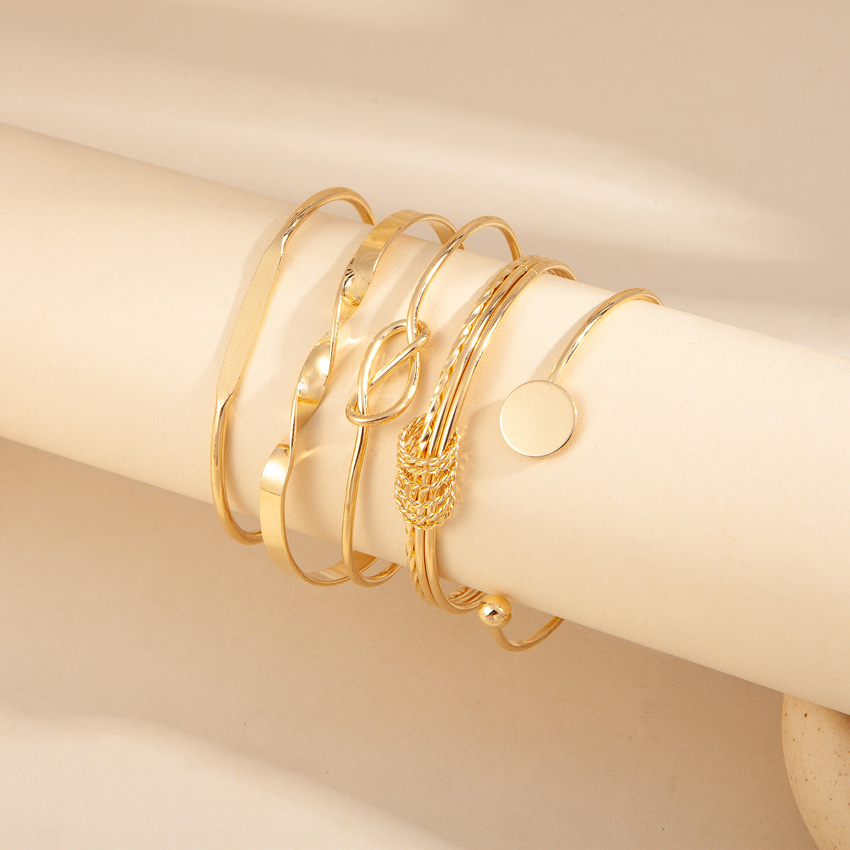 Personalized Exaggerated Simple Geometric Irregular Daily Matching Commuter Open-ended Bracelet