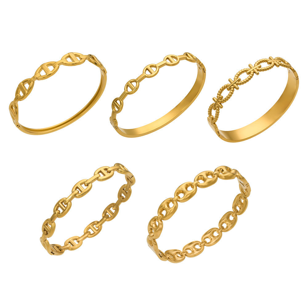 Women's Light Luxury High-grade Stainless Steel Gold Pig Bracelet
