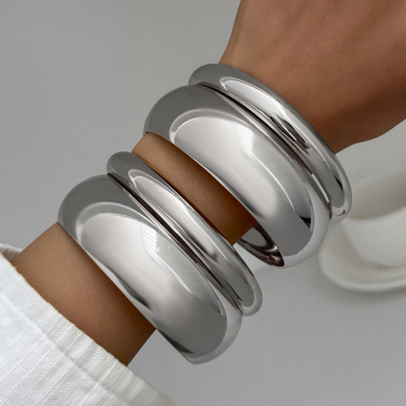 Trendy Exaggerated Metal Texture Glossy Female High Sense Niche Wide Bracelet
