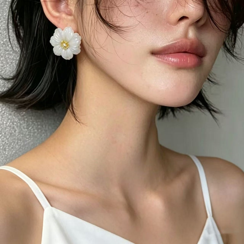 Style Flower Ear Retro Gentle Fairy High-grade Earrings