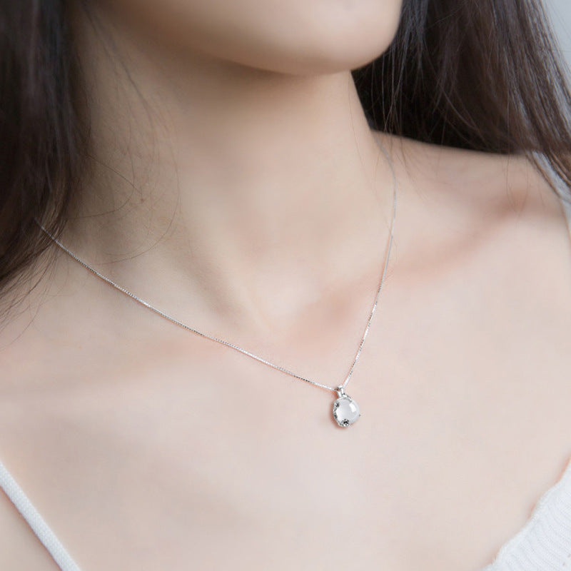 Women's Luxury Minority Elegant High Sense Chinese Plum Blossom Clavicle Chain Necklace