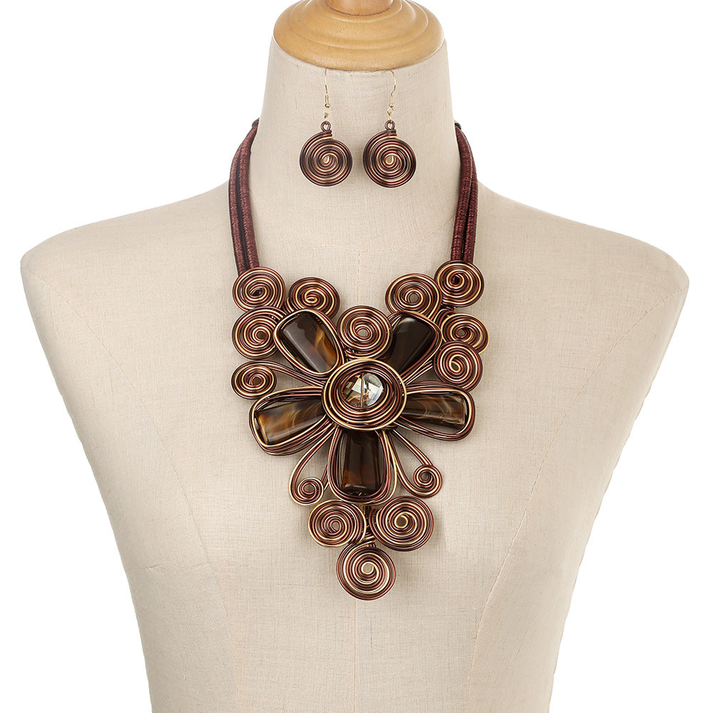 Handmade Resin Aluminum Flower Suite Black Jewelry Set