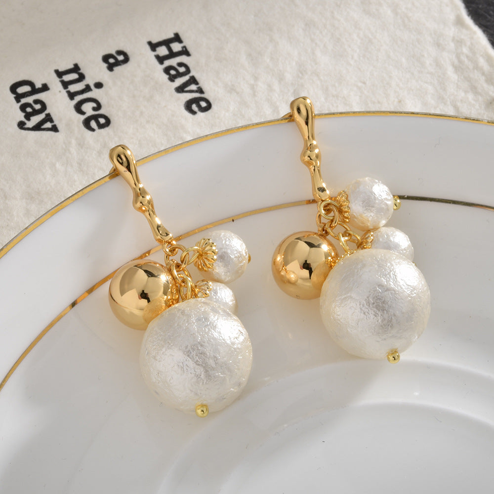 Wild Cotton Pearl Light Luxury High-grade Fashion Earrings
