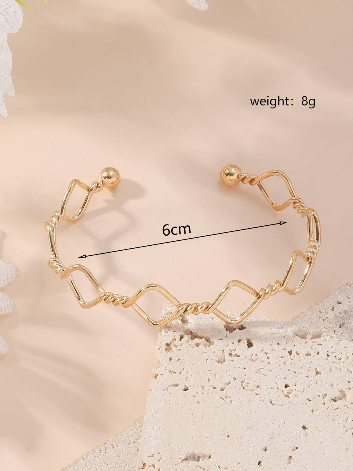 Winding Hollow Open-end High-grade Light Luxury Bracelets