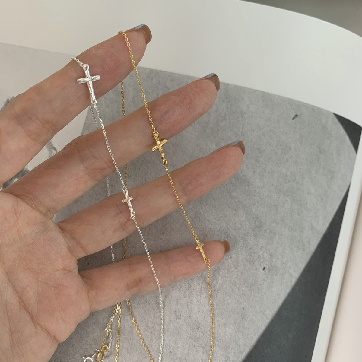 Women's Style Special Interest Light Luxury Personalized Design Sweet Necklaces