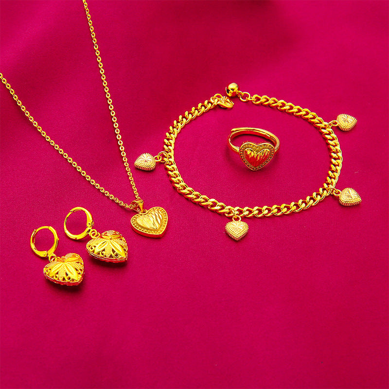 Women's Fashion Small Peach Heart Vietnam Placer Gold Rings
