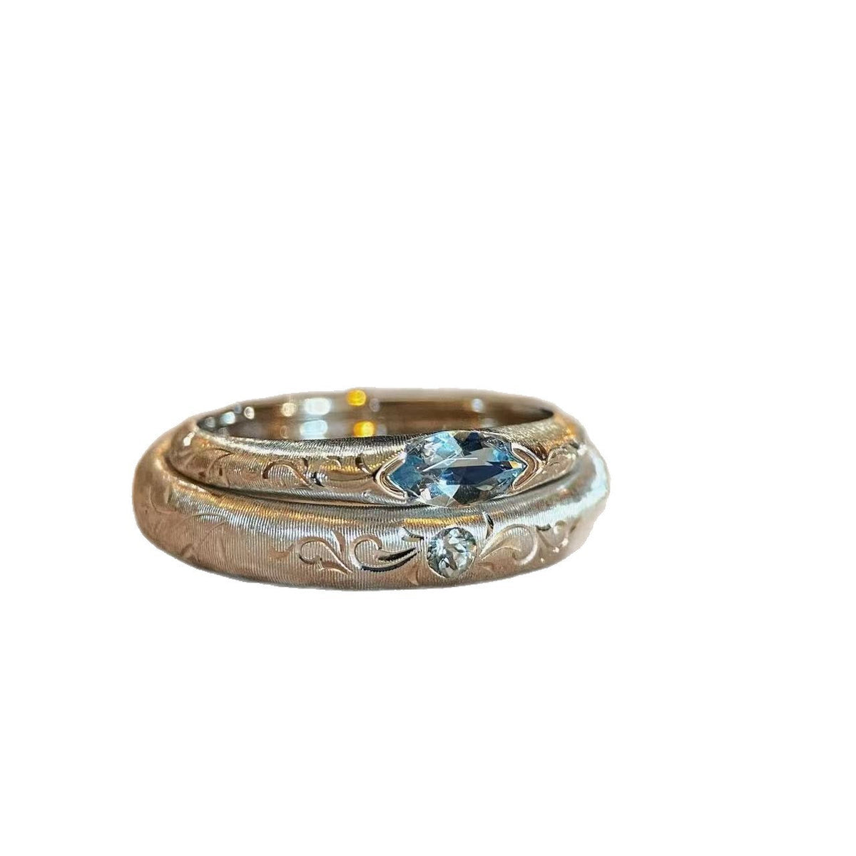 Horse Eye Blue Diamond Sier Couple Refined Rings