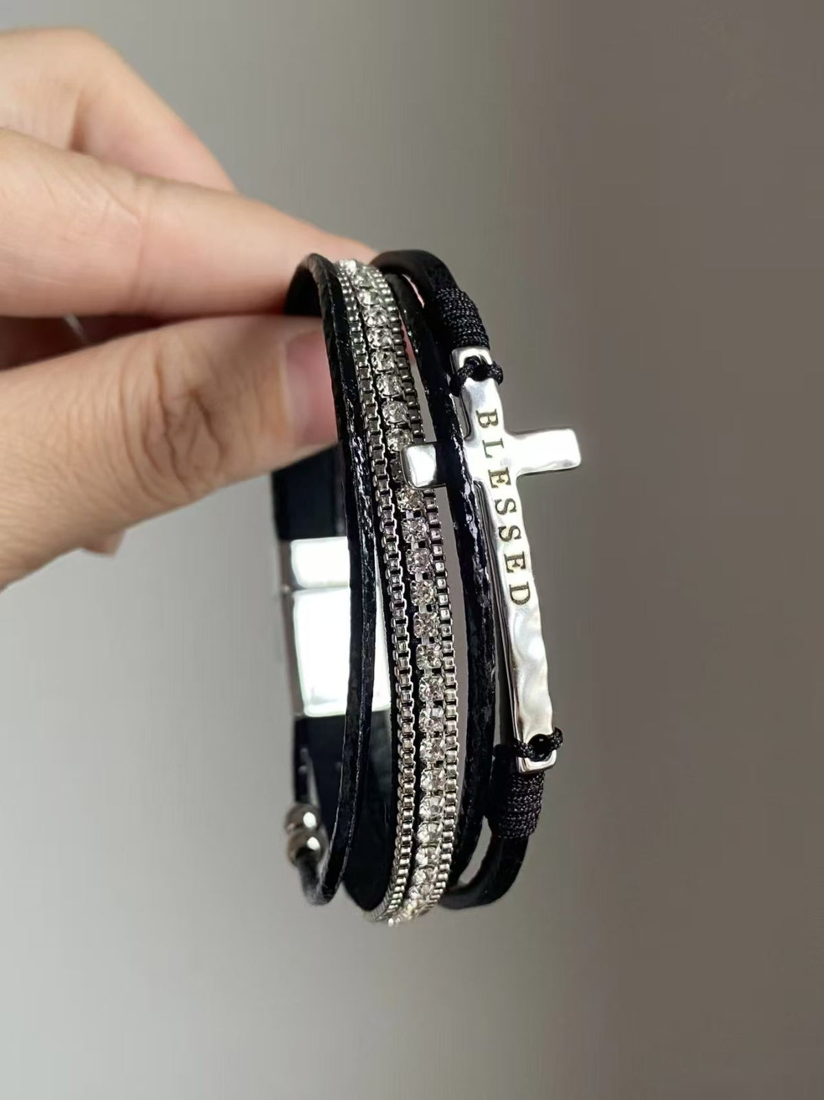 Dark Hot Style Leather Cross Retro Personality High Sense Fashionable Bracelets