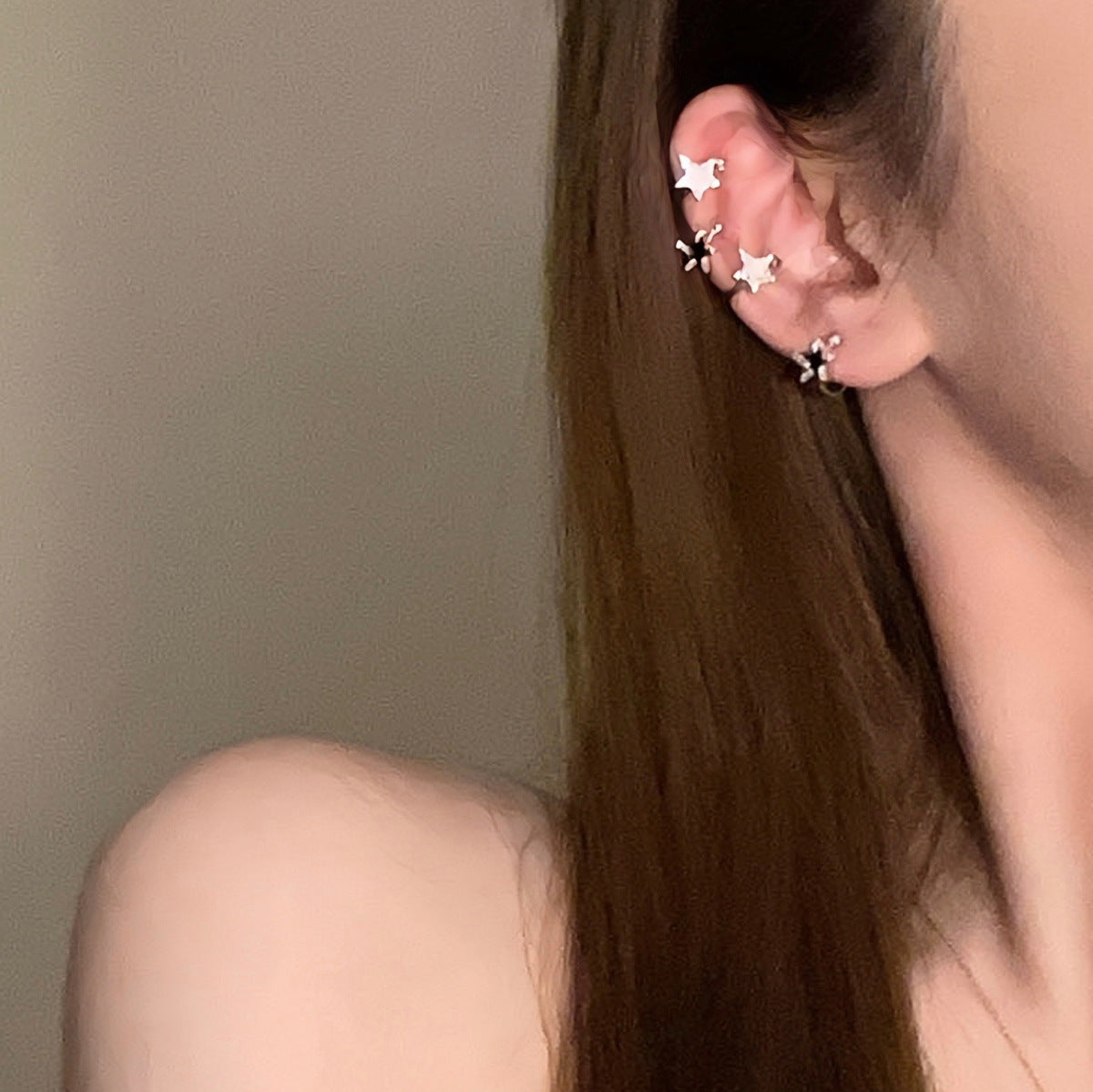 Women's Super Flash Pentagram Dignified Sense Of Design Twin Advanced Ear Clip