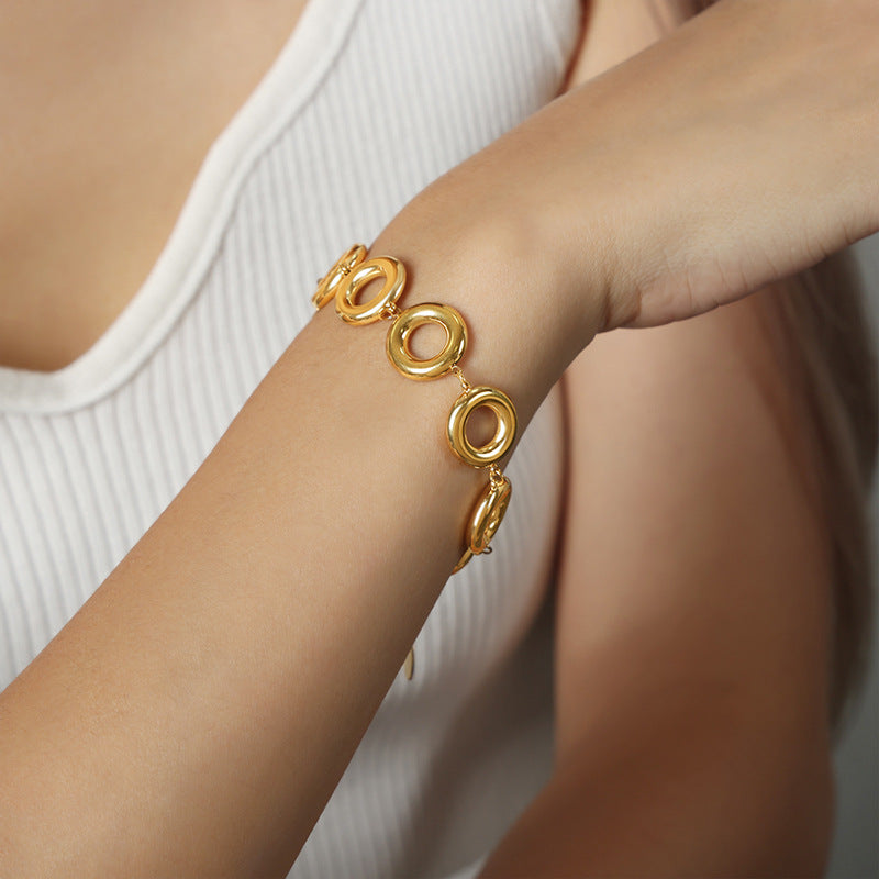 Design Simple Stylish Personality Titanium Steel Gold Plated Geometric Round Earrings