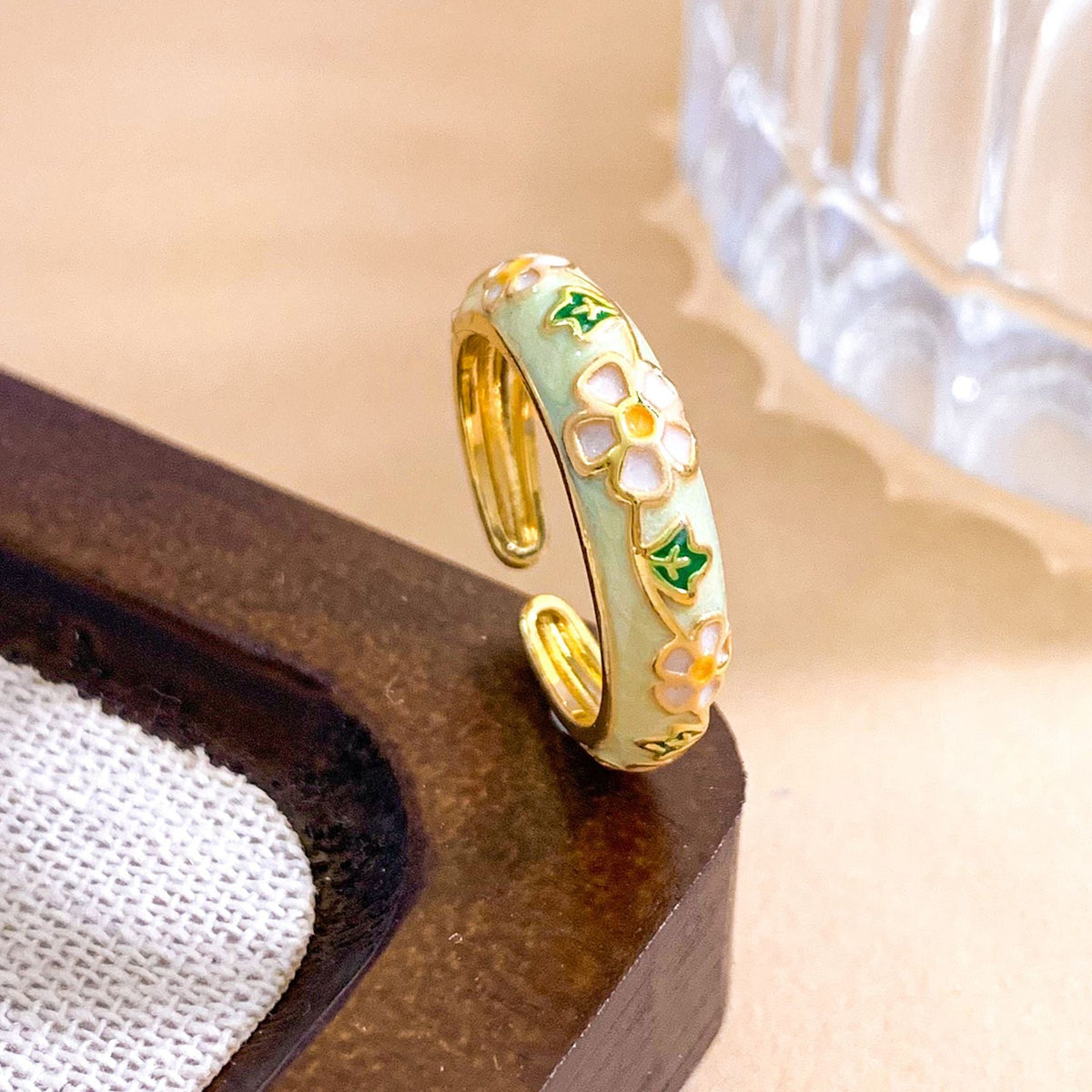 Flower Elegance Retro Fashion Design Sense Exquisite Rings