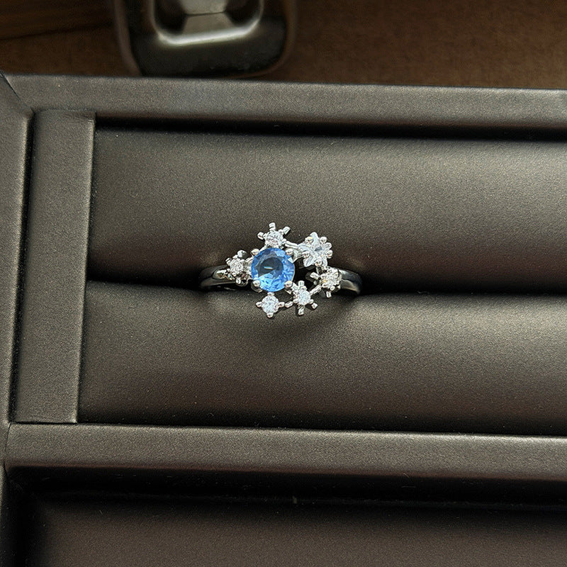 Cool Blue Zircon With Diamond Heart-shaped Oval Open Niche High Ring