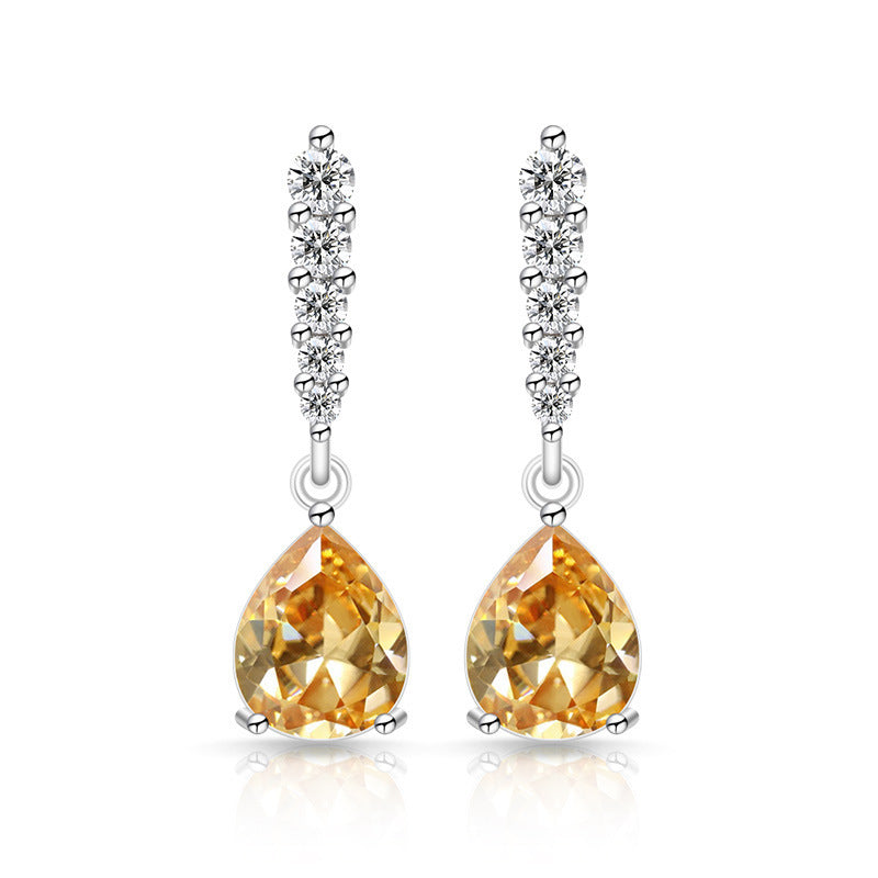 Women's Retro Luxury Water Drop Fashion Classic Rings
