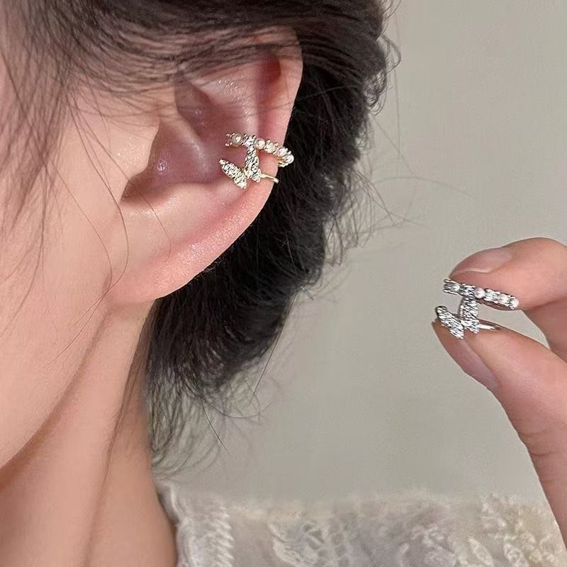 Super Fairy Sweet Butterfly Zircon Pearl Bone Niche Exquisite Ear Clip