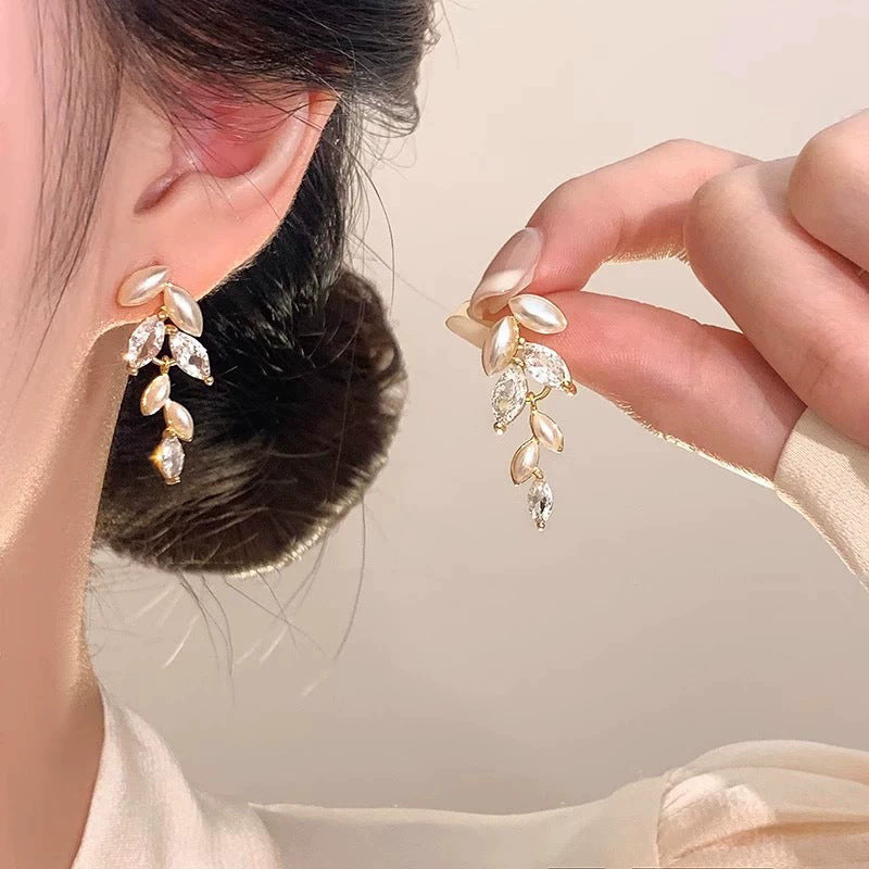 Flower Female Seaside Vacation Dopamine Fashion Temperament Earrings