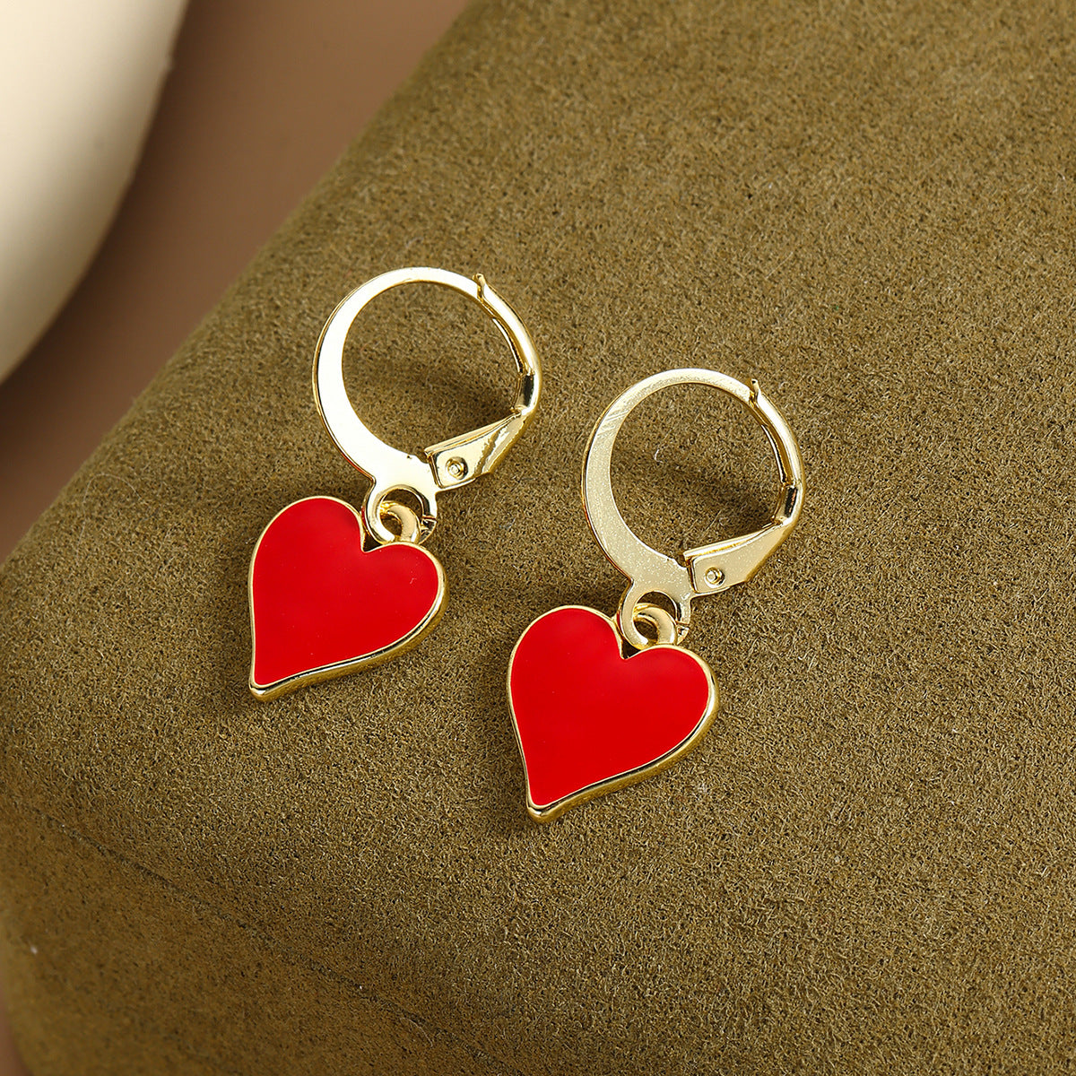 Women's Design Vintage Fashion Artistic Flower Love Earrings