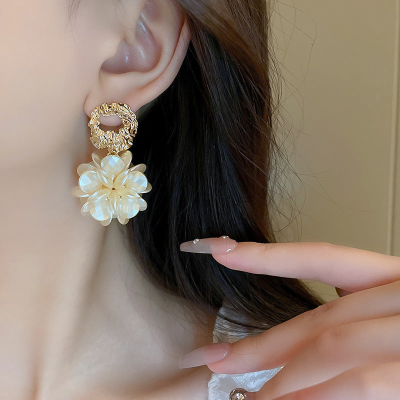 Women's Flower Sier Pin Simple Advanced Pleated Metal Temperament Petals Earrings
