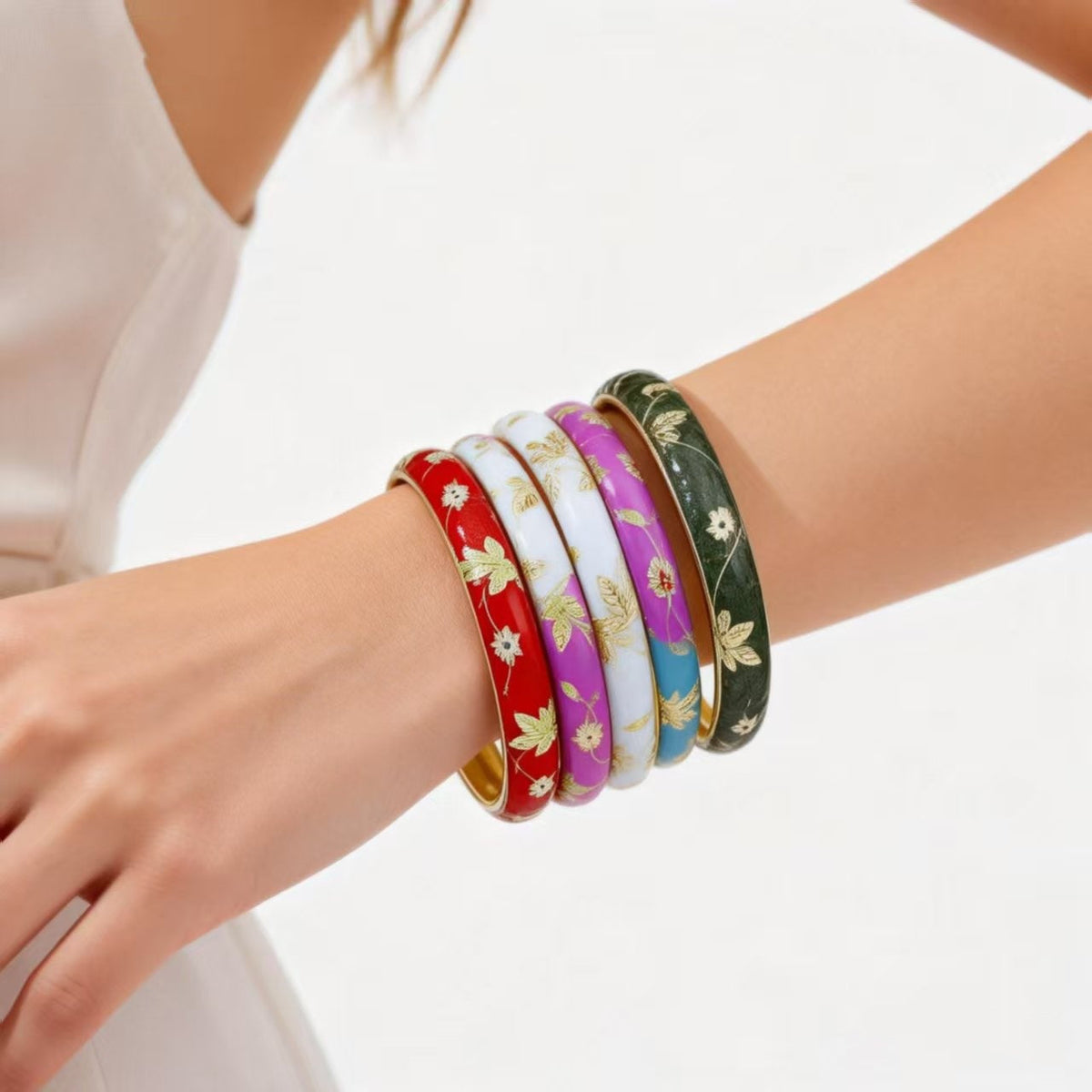 Old Zinc Alloy Imperial Palace Tourist Souvenir Enamel Bracelets