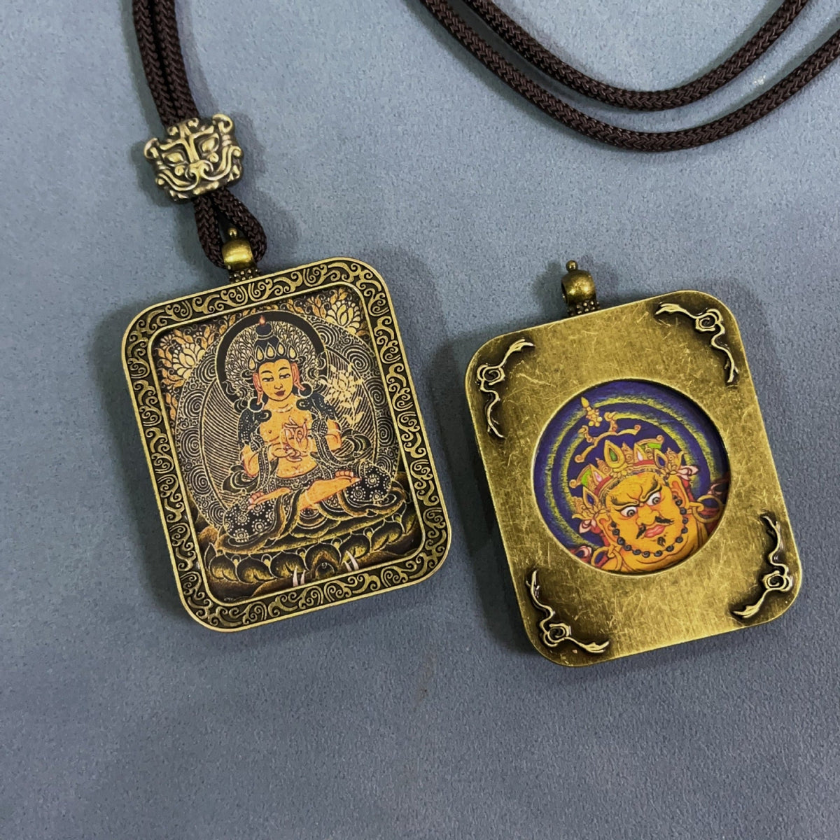 Double-sided Home Twee Zodiac Eight Patron Saints Scenic Pendants
