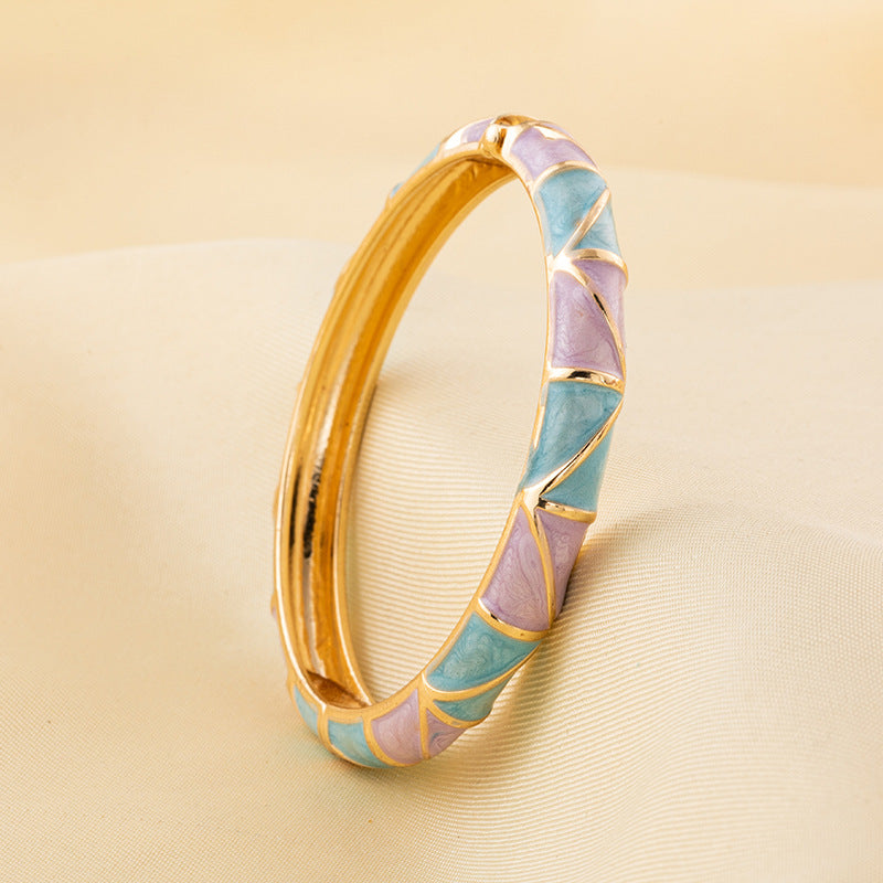 Old Tourist Souvenir Enamel Color Fine Bracelet