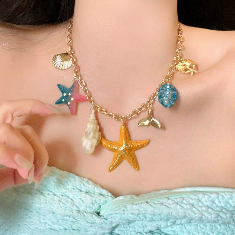 Women's Pearl Shell High-grade Light Luxury Minority Clavicle Necklace