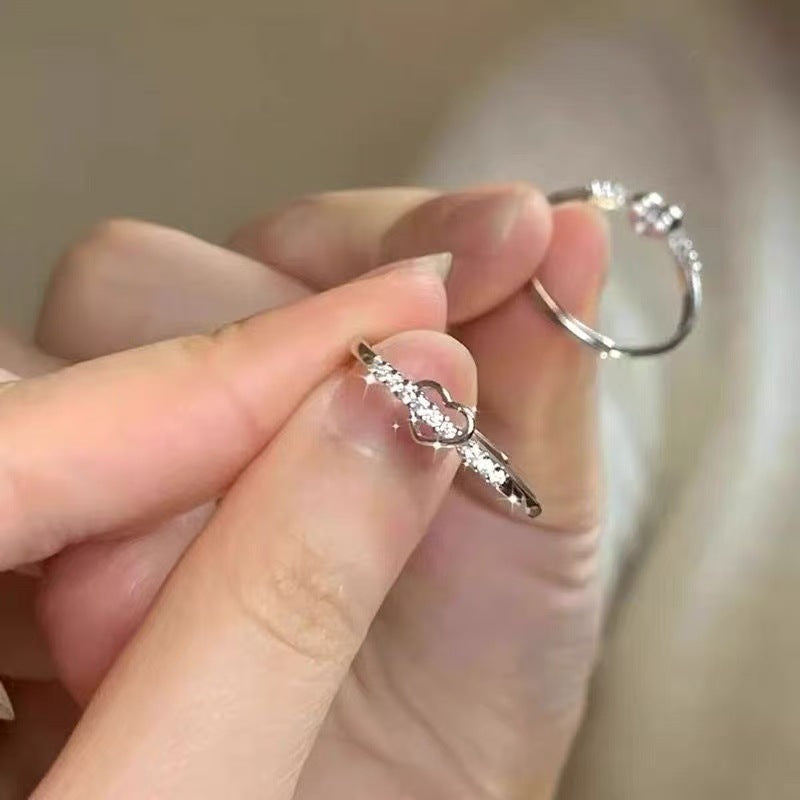 Gang Drill Hollow Heart-shaped Fashion Personality Girlfriends Ring