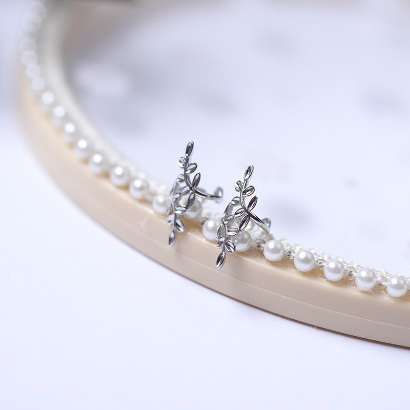 Leaves Without Pierced Female Long Simple Fresh Ear Clip