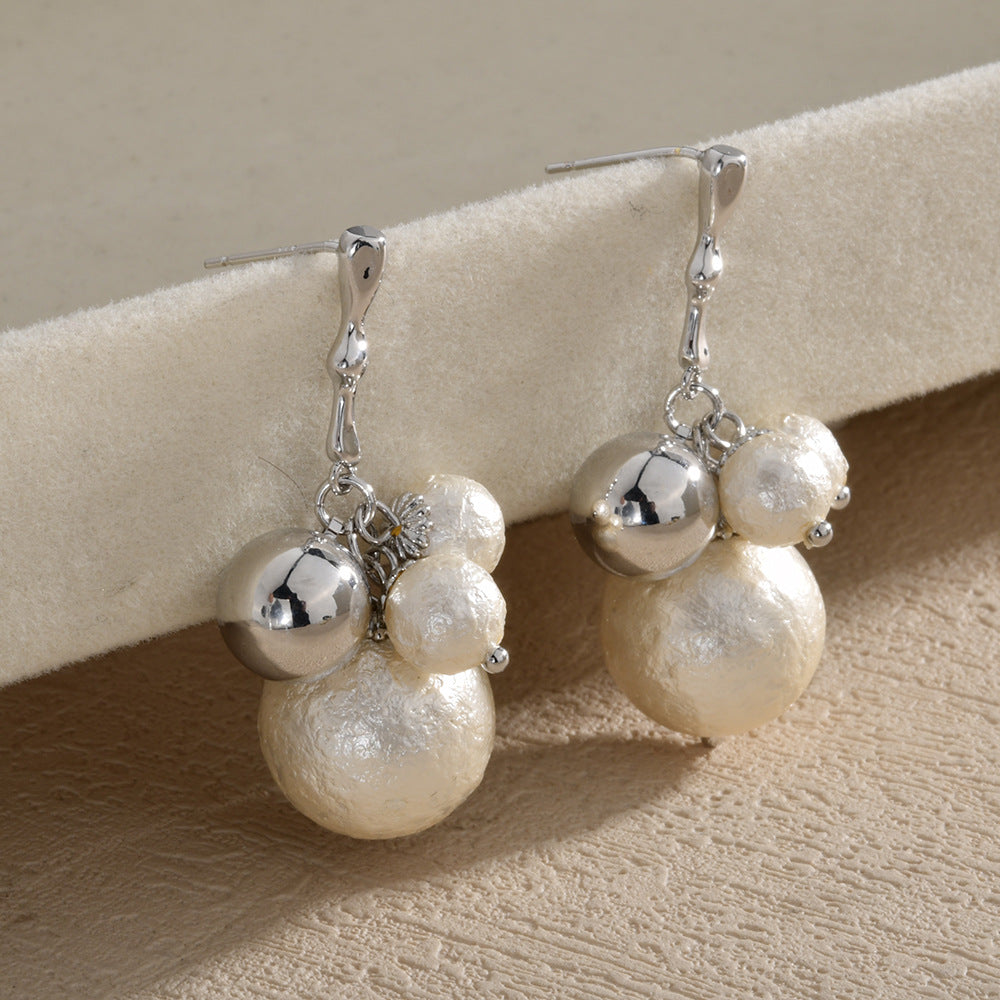 Wild Cotton Pearl Light Luxury High-grade Fashion Earrings