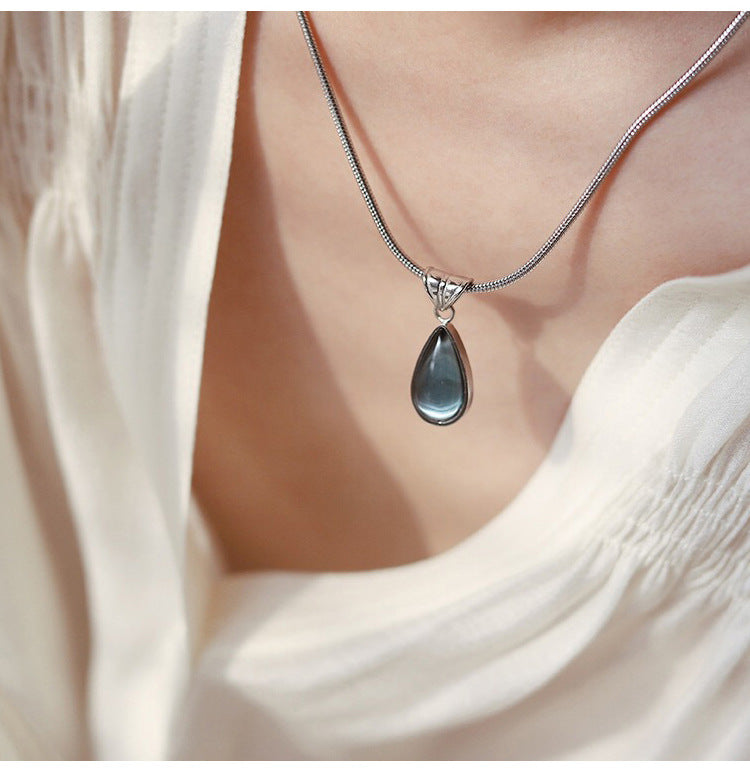 Women's Retro Olive Green Blue Water Drop Niche Design Necklaces