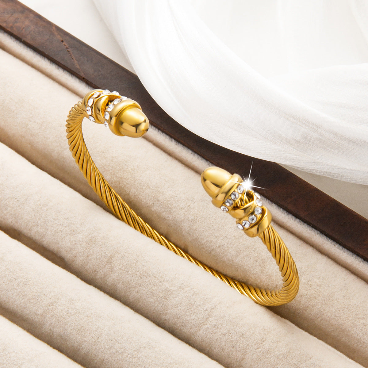Gold Wire Rope Titanium Steel High-grade Bracelets