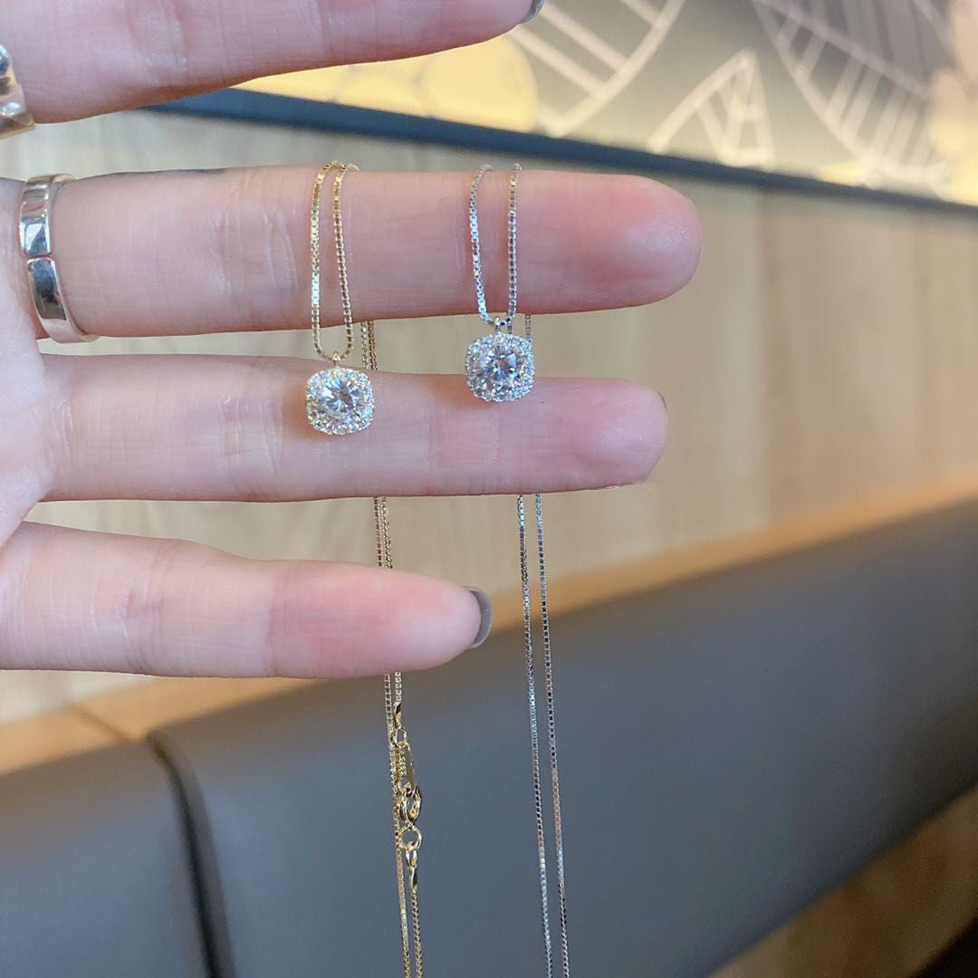 Women's Small Square Diamond Exquisite Light Luxury Minority Design Fashion Temperament Necklaces