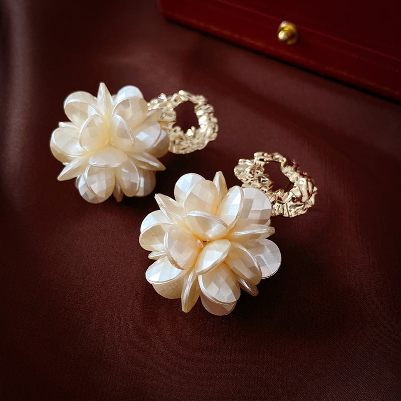 Women's Flower Sier Pin Simple Advanced Pleated Metal Temperament Petals Earrings