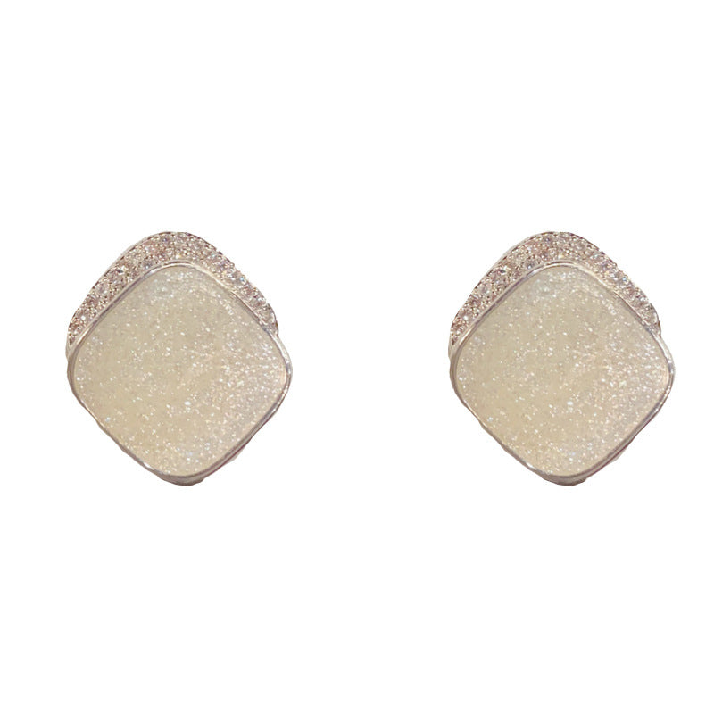 Thick Sier Beige Mixed Color Oil Rhombic Ear Temperament Entry Earrings