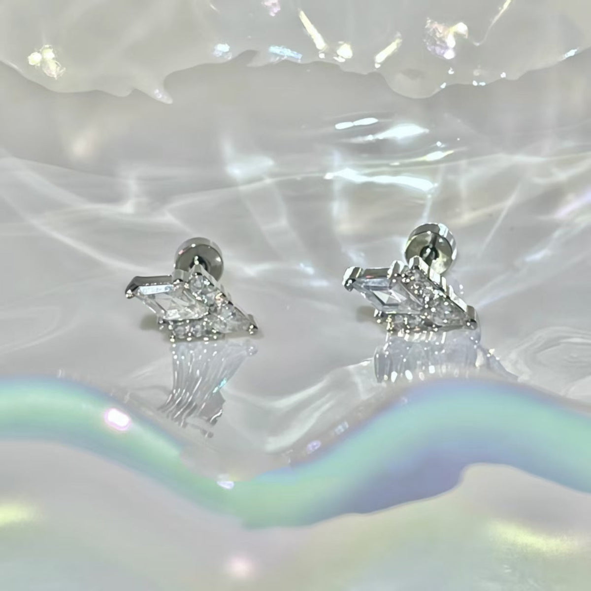 Super Flash Titanium Steel Ear Bone Female Simple Niche Design Earrings