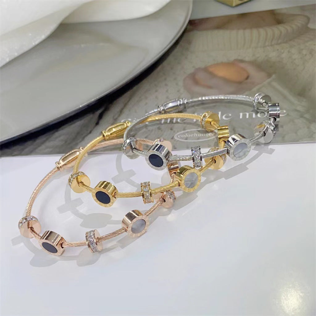 Women's Fashionable Roman Digital Popular Simplicity Elegant Noble Geometric Bracelet