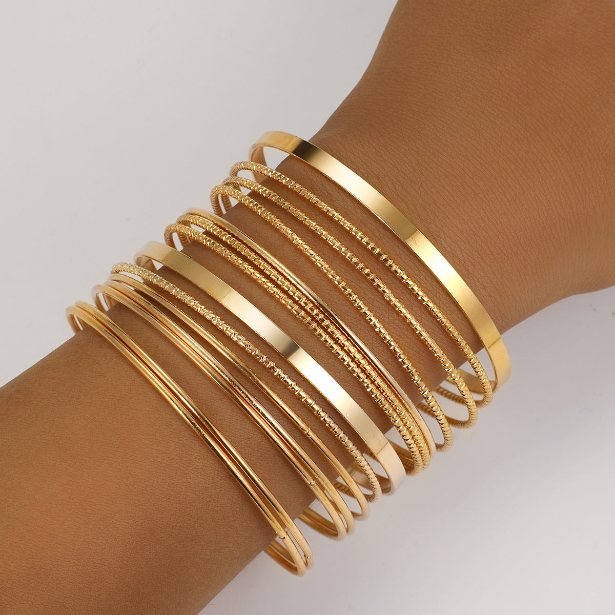 Retro Exaggerated Personalized Wide Golden Glossy Irregular Wristband Match Bracelet
