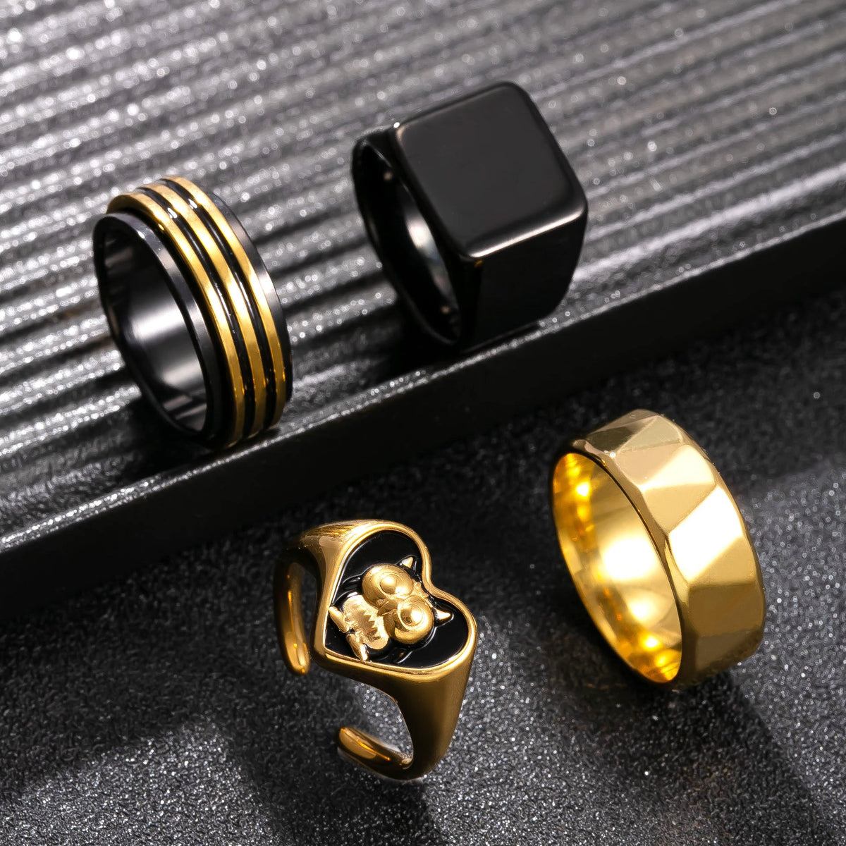 Men's Titanium Steel Trendy Fashion Casting Love Owl Rings