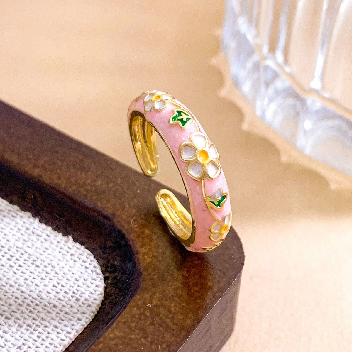 Flower Elegance Retro Fashion Design Sense Exquisite Rings