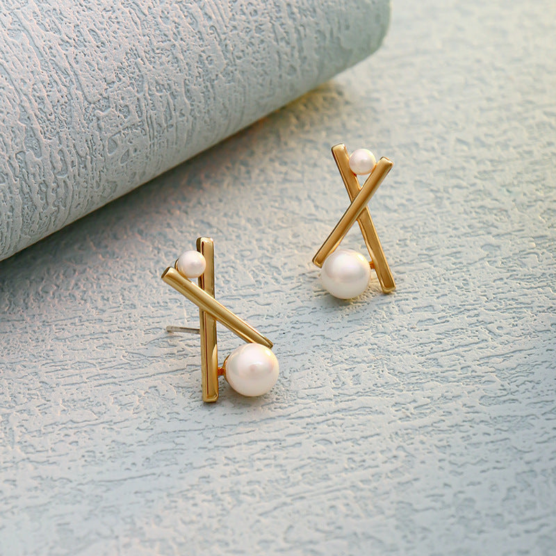 Women's Needle Cross Design Geometric X-shaped Pearl Simple Earrings