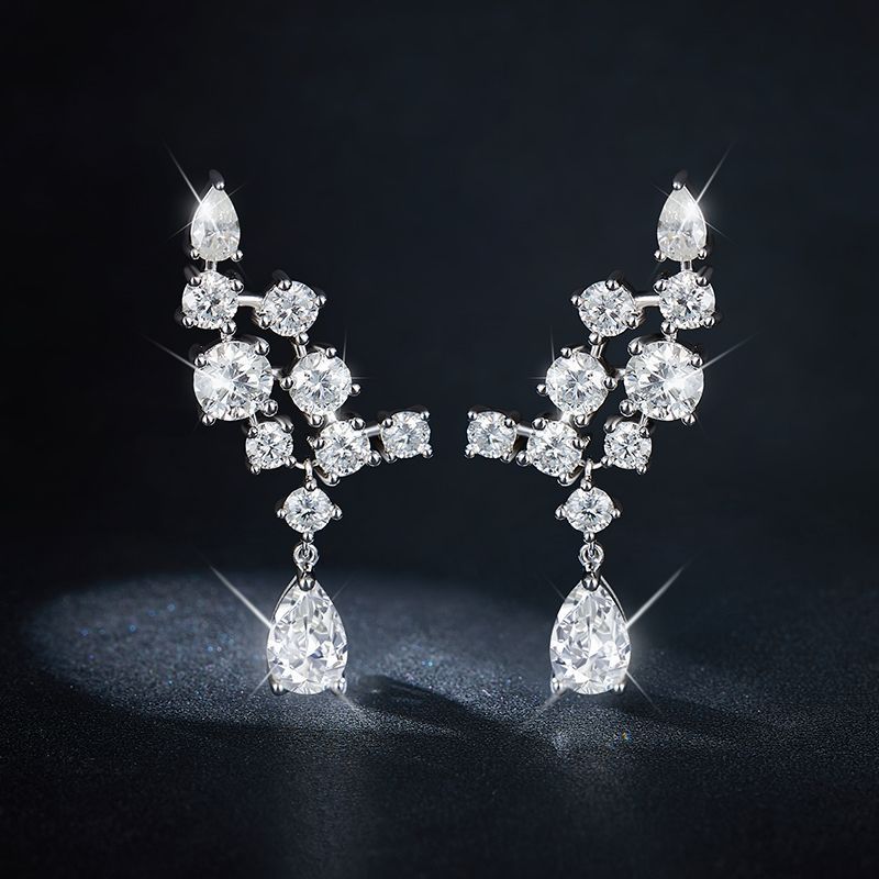 Luxe Pear-Shaped Moissanite Stud Earrings in 925 Sterling Silver