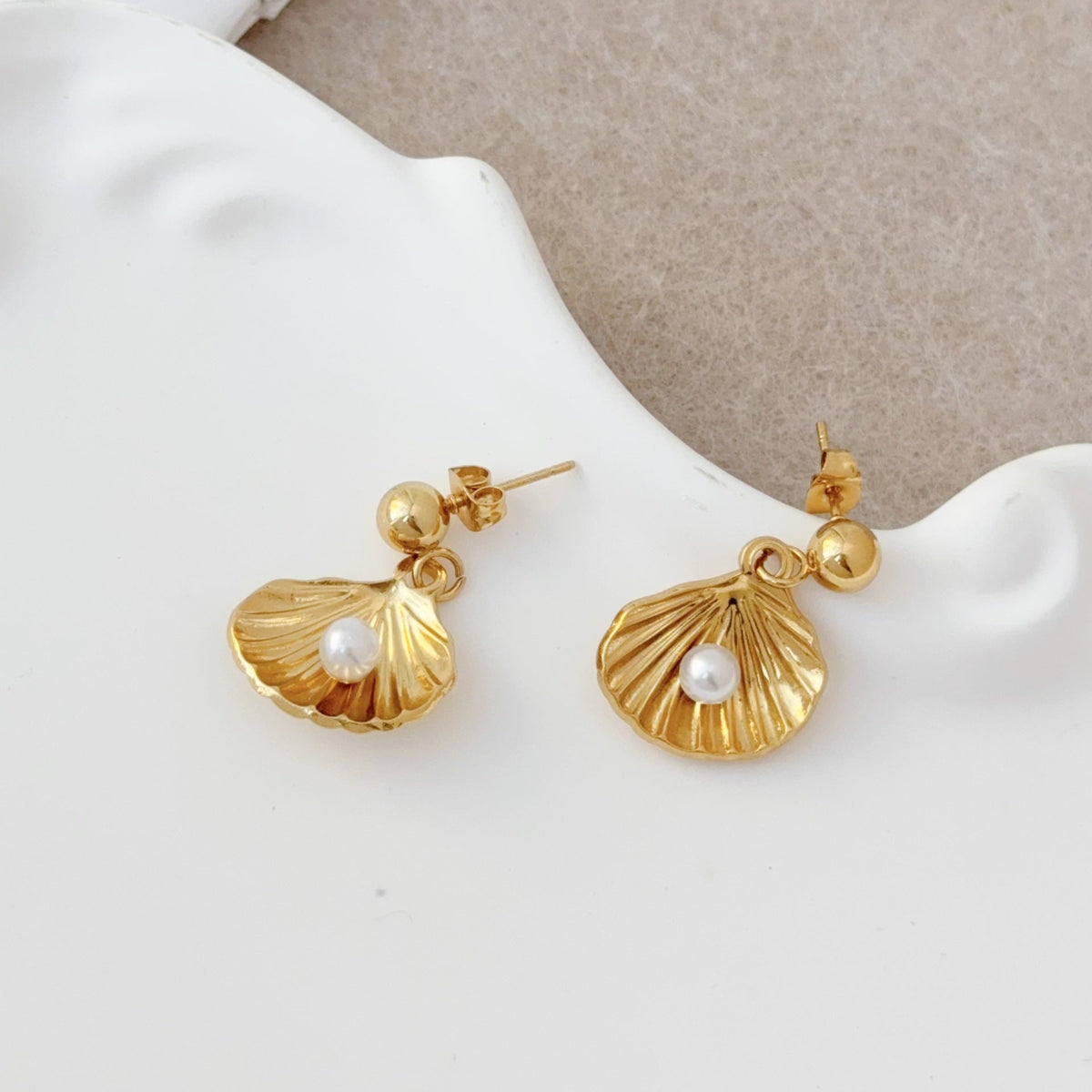 Fashion Stainless Steel Vacation Style Shell-shaped Earrings